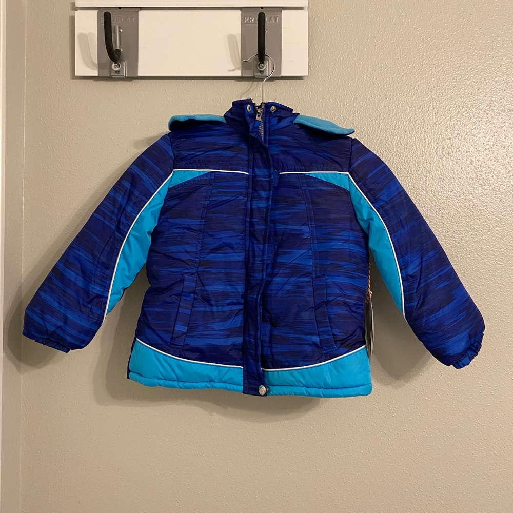 NWT Mint Girl Hooded Winter Jacket with Fleece Interior Size 5/6